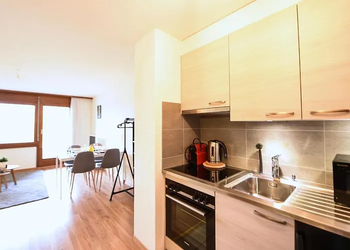 Charming And Comfortable Ideally Located In Сайон