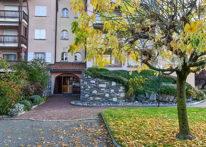 Charming And Comfortable Ideally Located In Апартаменты