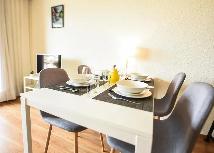 Charming And Comfortable Ideally Located In *