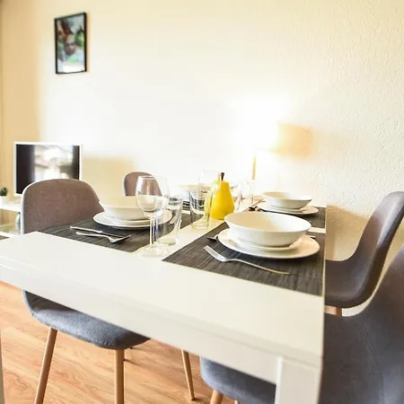 Charming And Comfortable Ideally Located In *